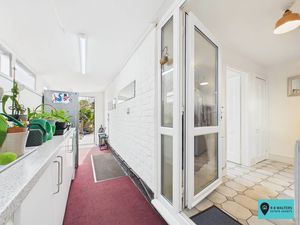 Lean To- click for photo gallery